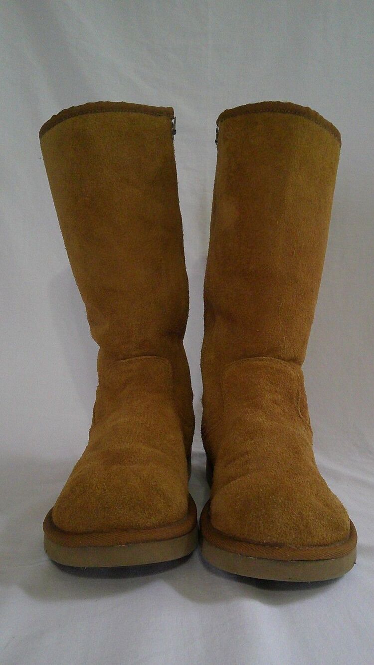 Women's Ugg Australia Classic Tall 5235 Chestnut Real Sherpa Boots Size 8